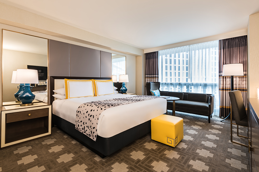 Julius Deluxe Room with King Bed