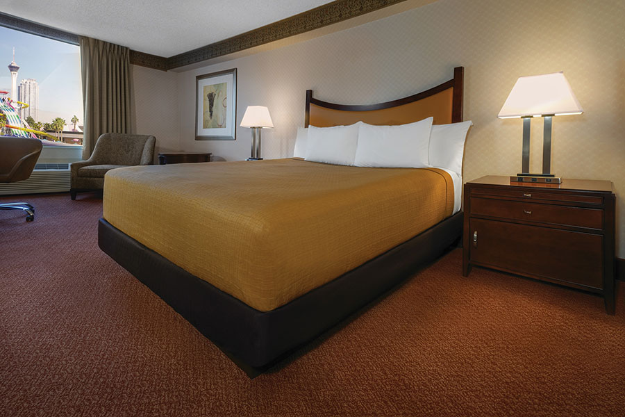 Manor Room with King Bed