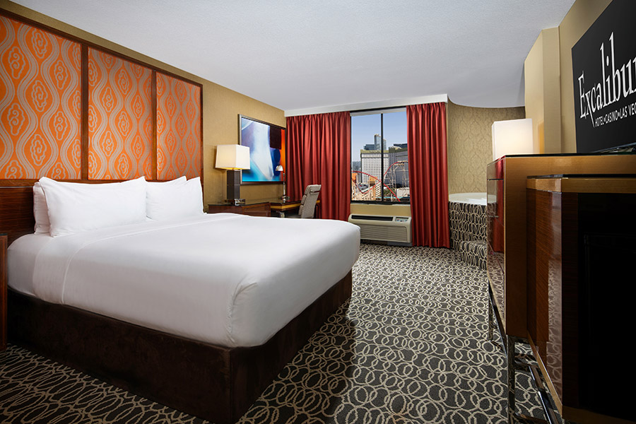 Newly Renovated Resort Superior Room with King Bed