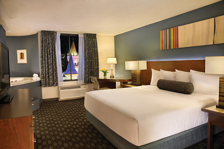 Royal Superior Room with King Bed