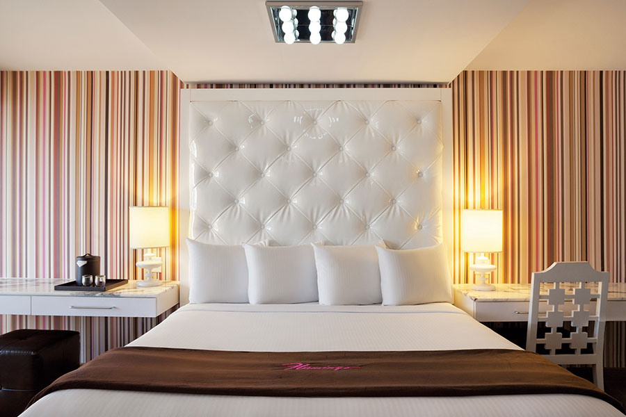 Go Room with King Bed and Attraction View