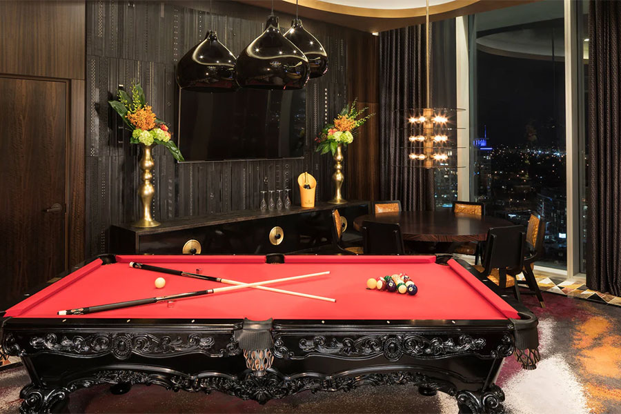 Nashvill Suite Pool Table