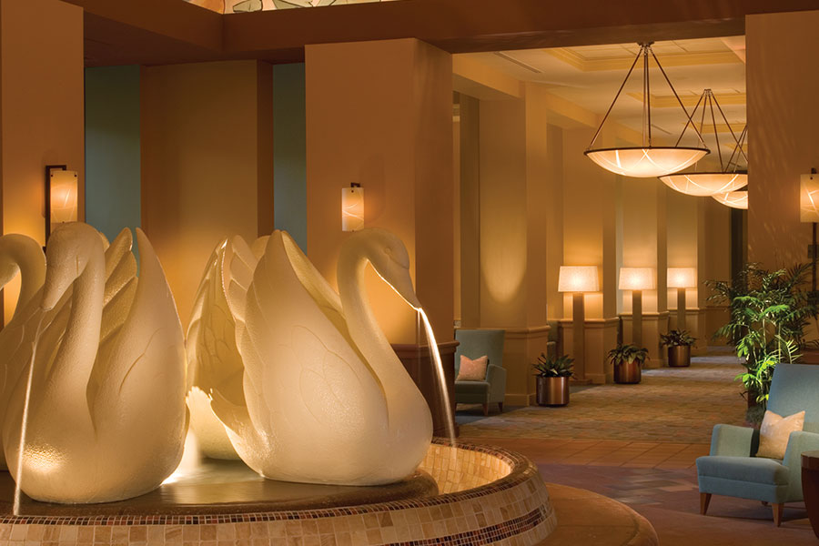 Lobby Swan Fountain